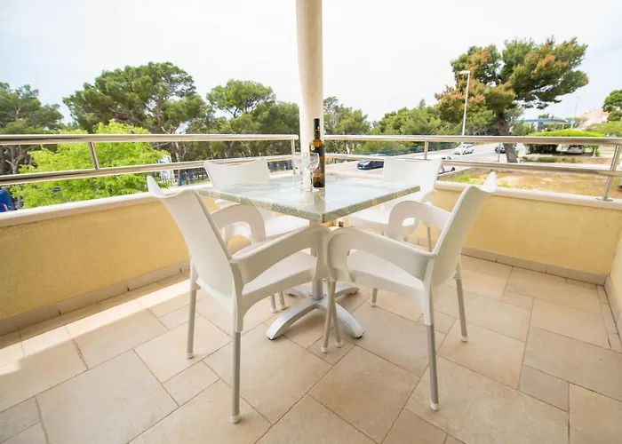 Matko By Interhome Apartman