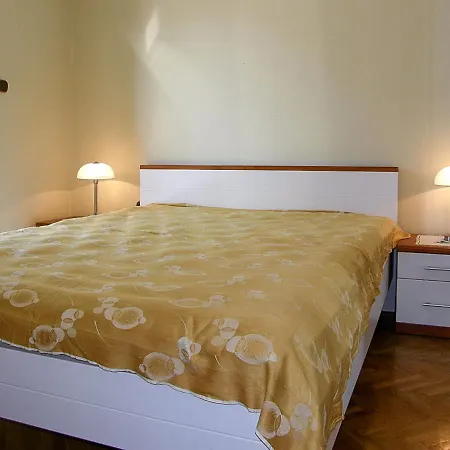 Matko By Interhome Apartman