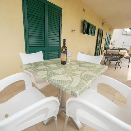 Matko By Interhome Apartman