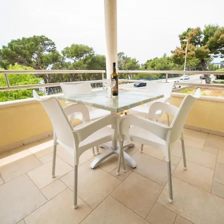 Matko By Interhome Daire